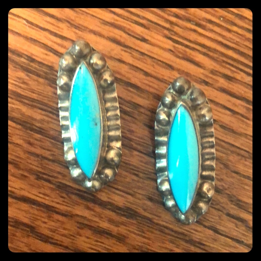 Vintage Sterling Silver/Turquoise Clip-on earrings